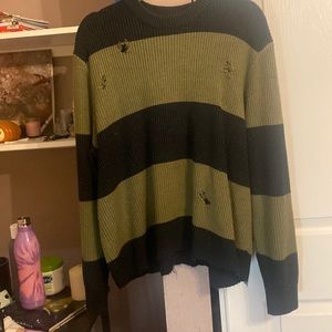 Grunge sweater! 🎃